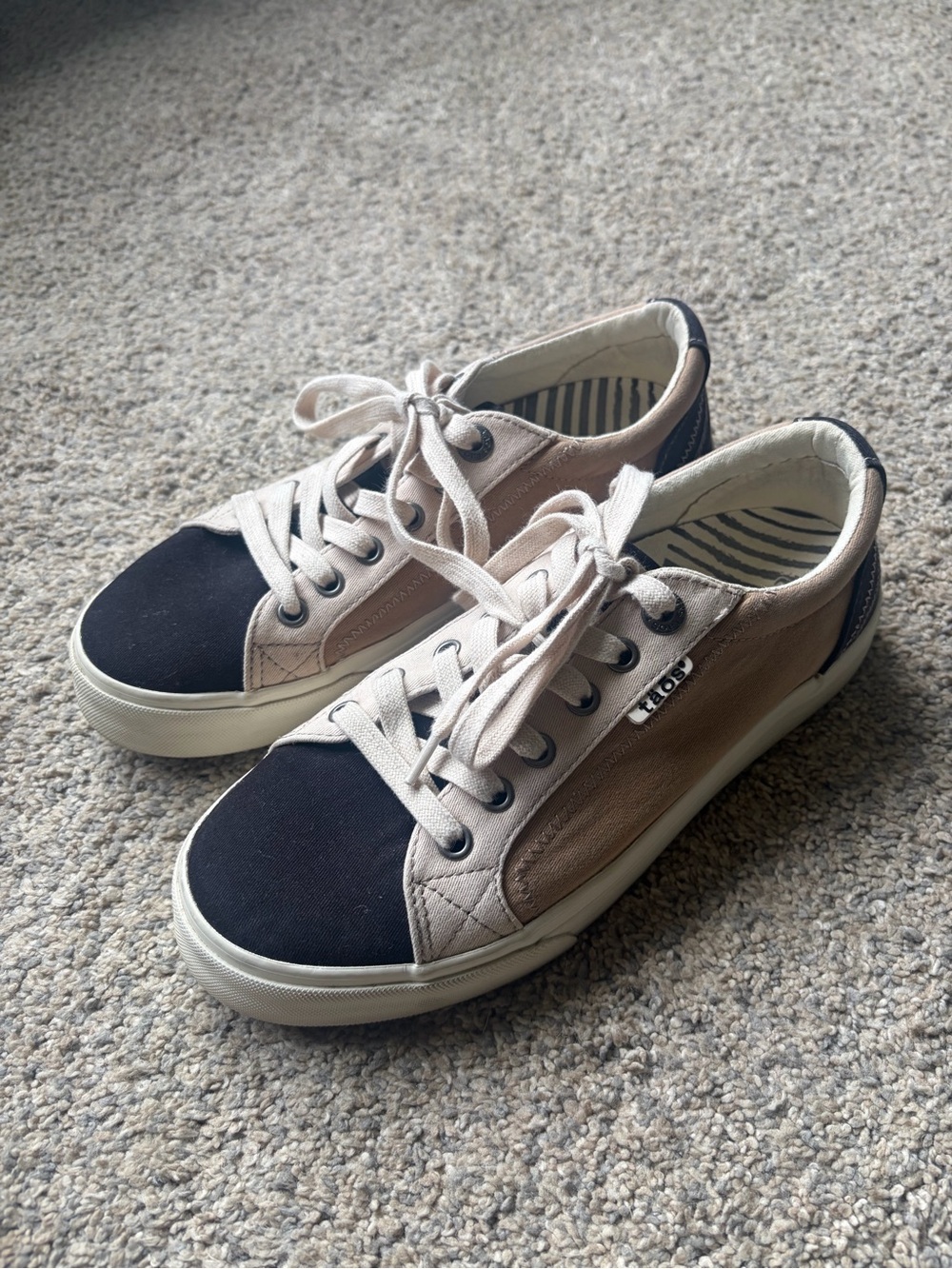 Taos Plim Soul Sneakers Women’s 7.5 Tan Black